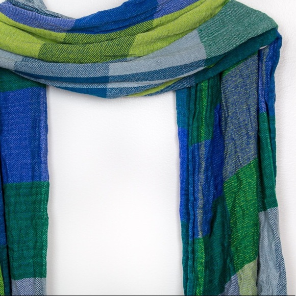 Blue and Green Plaid Scarf - Picture 3 of 3